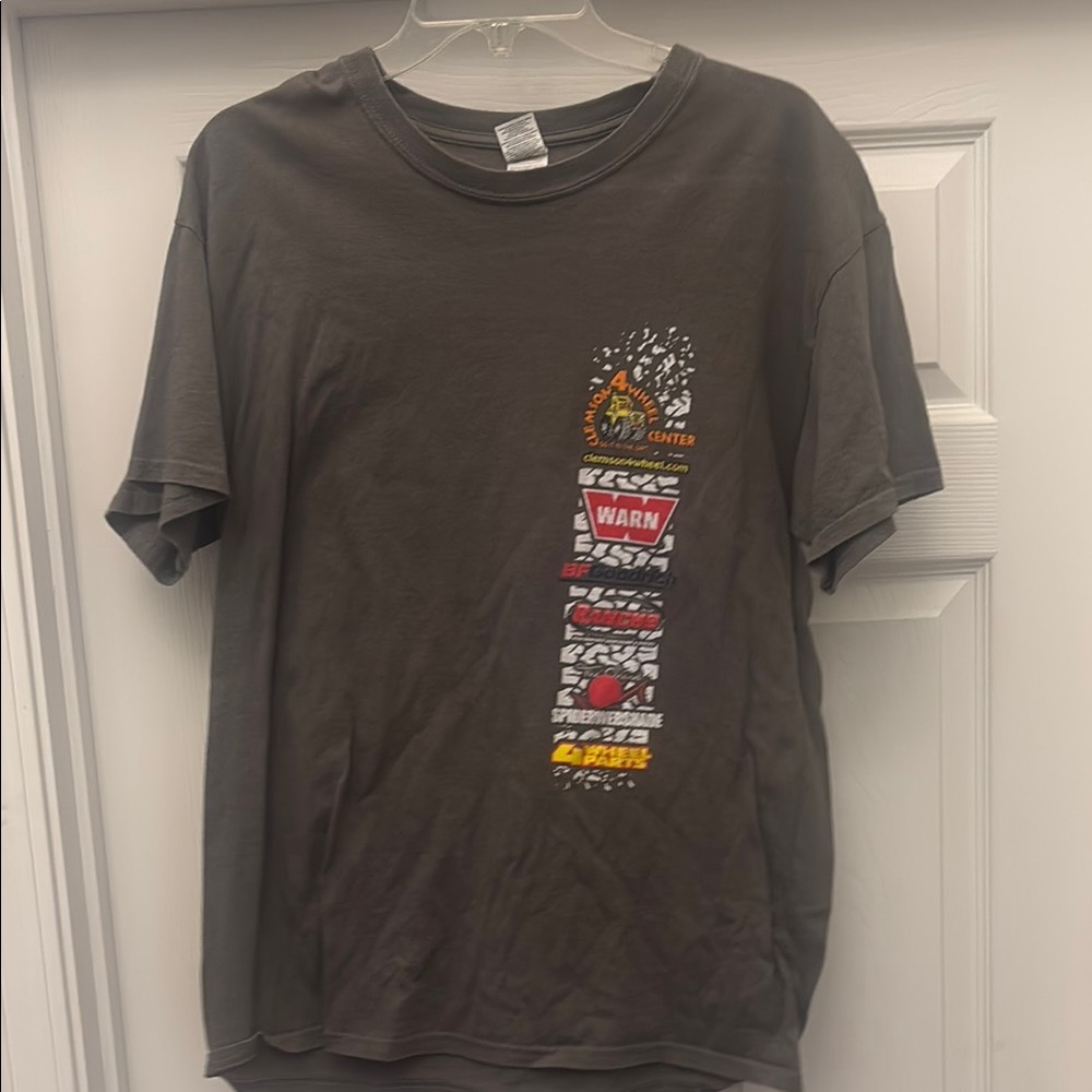 Men's Graphic T-Shirt in Dark Gray
